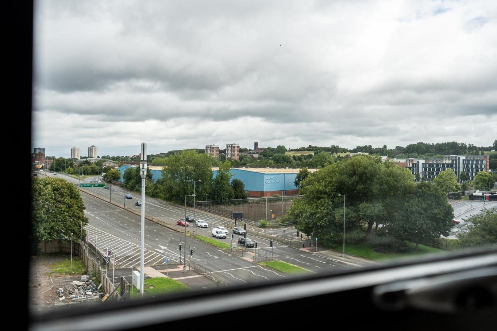 Guestready - Urban Refuge In Vauxhall, No Wifi Liverpool Bagian luar foto