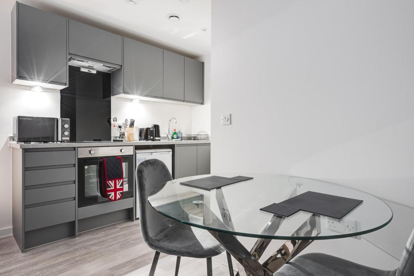 Guestready - Urban Refuge In Vauxhall, No Wifi Liverpool Bagian luar foto